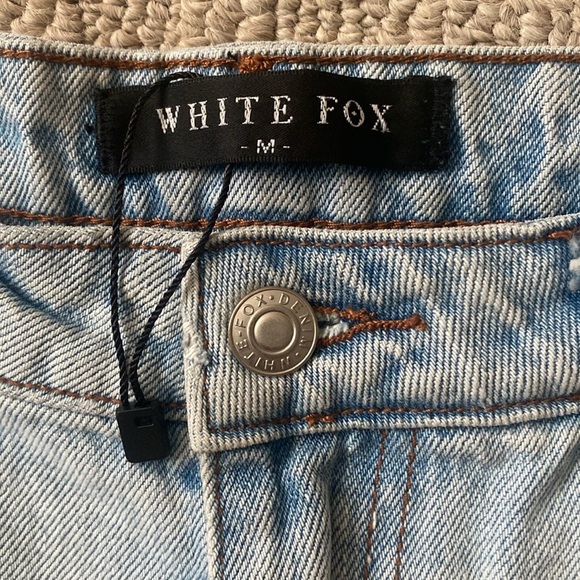 White Fox High Rise Cut Off Jeweled Bedazzled Rhinestone Denim Jean Shorts sz M - Picture 5 of 7